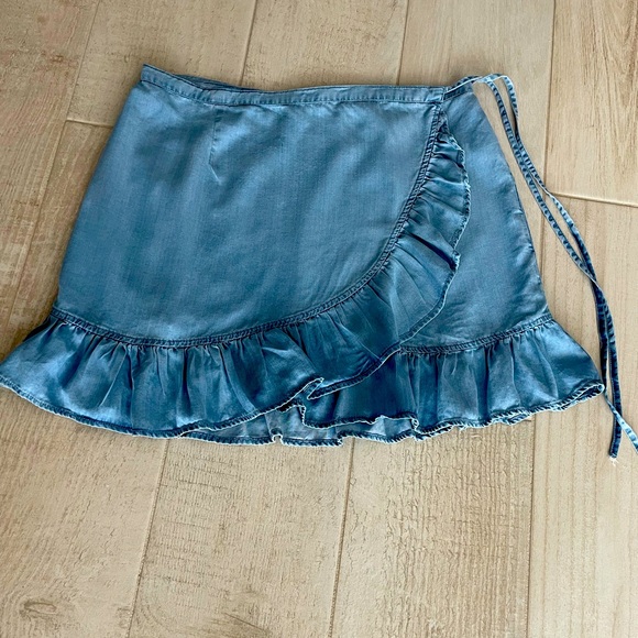 ASOS chambray wrap mini skirt UK size 14 (US 10) - Picture 1 of 4